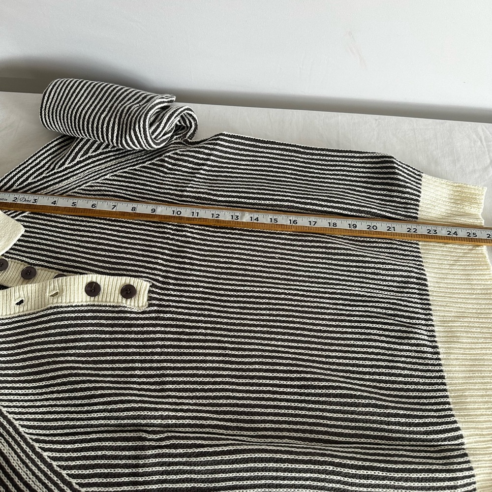 SH EWIN WOMENS GRAY & CREAM STRIPED PATTERN POLO NECK SWEATER - Picture 5 of 9